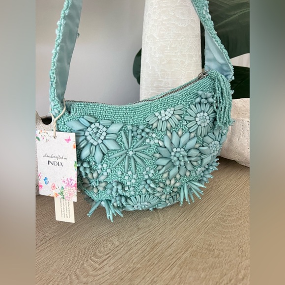 NWT Viral Blue Beaded Shoulder Bag w/ Flower Detail Handcrafted in India - Picture 8 of 10